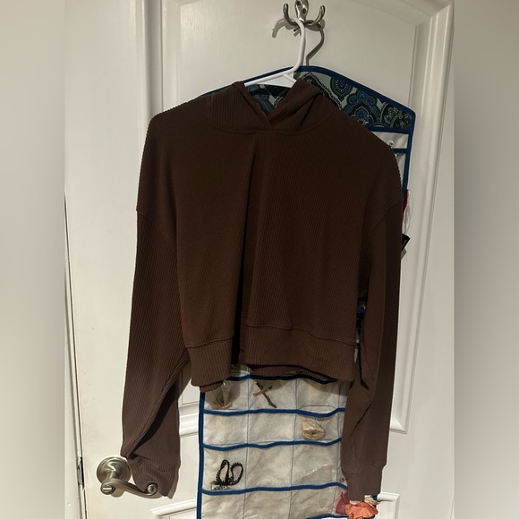 Cropped Hoodie - Picture 2 of 2